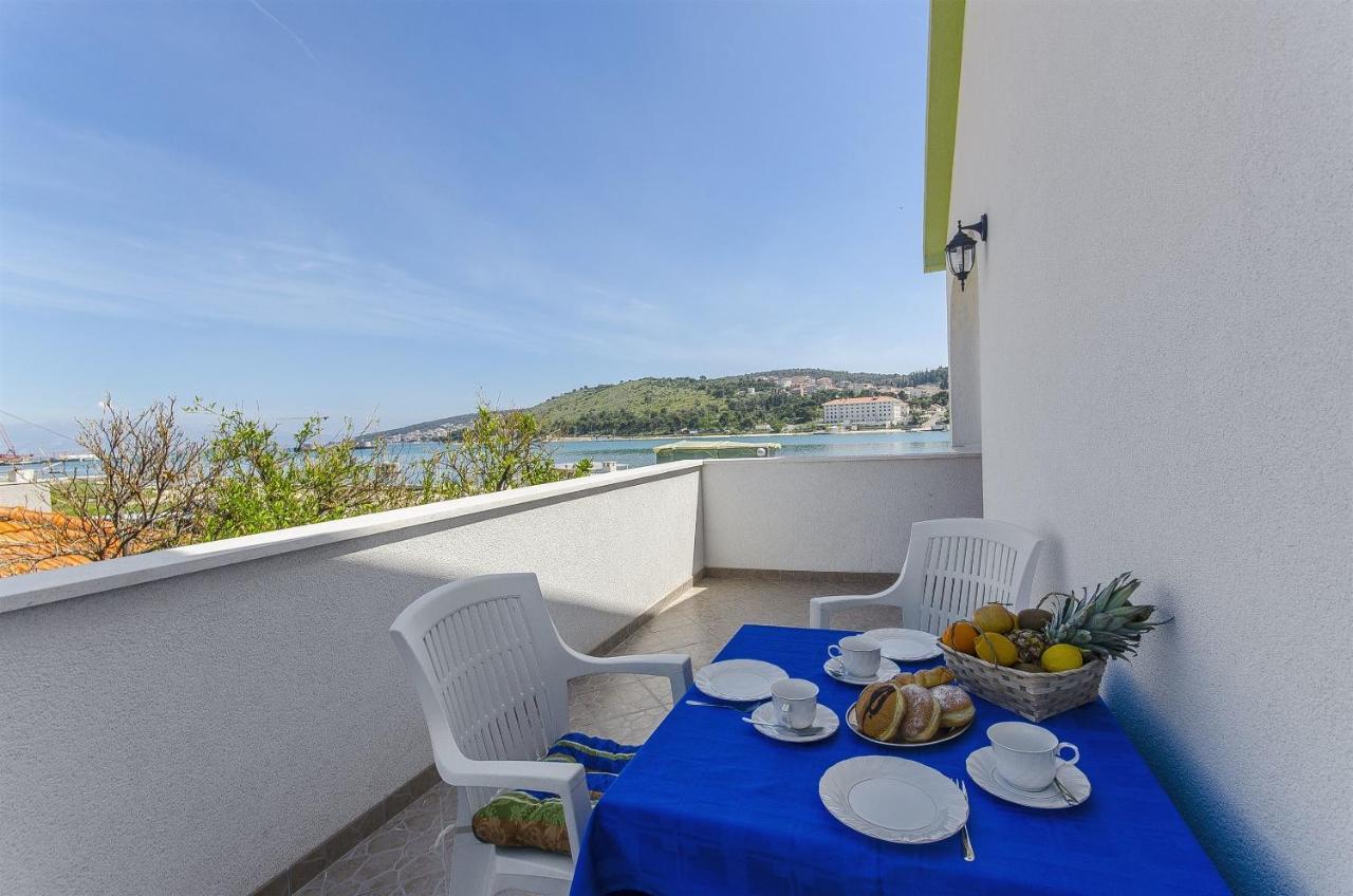 Apartments Branka Trogir Exterior photo
